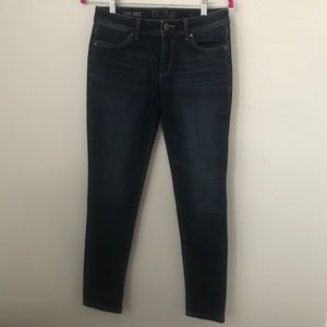 DL1961 Emma Jeans